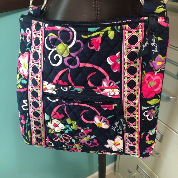 vera bradley totes clearance